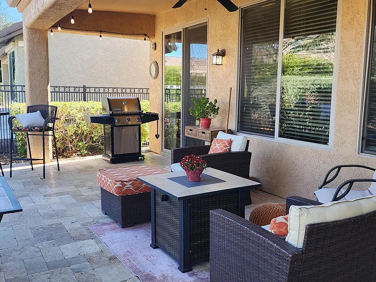 27244 W Potter Dr — Photo 19