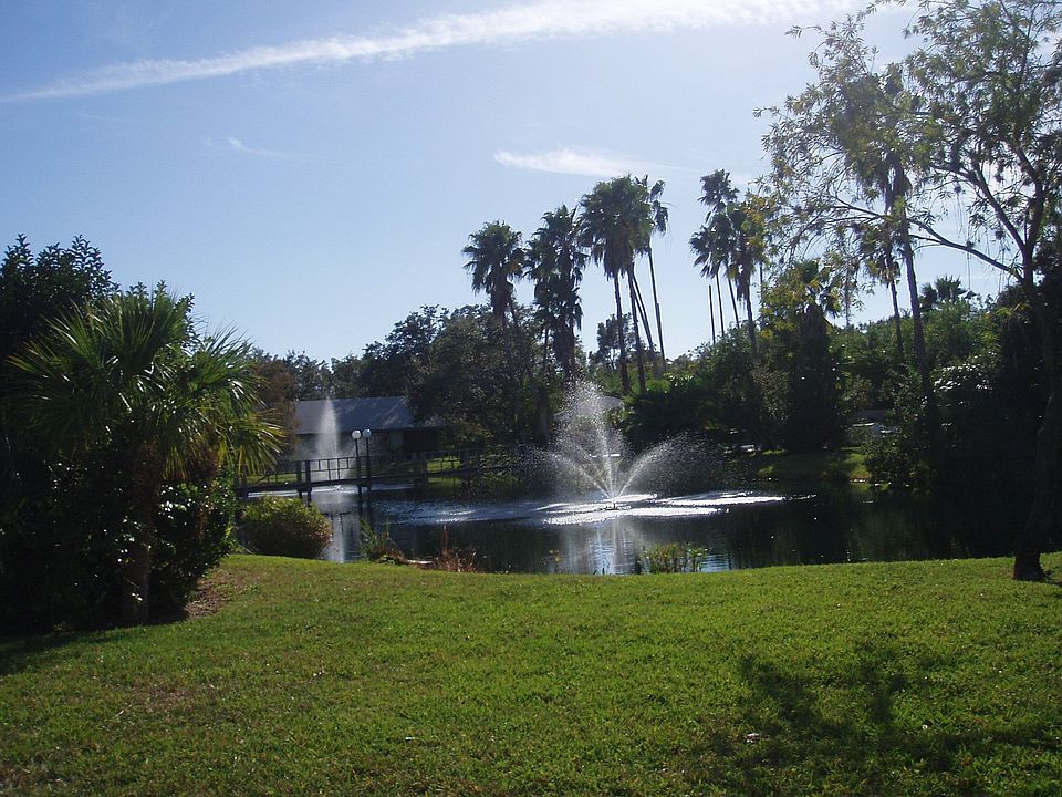 1st image of 5090 Barrington Cir