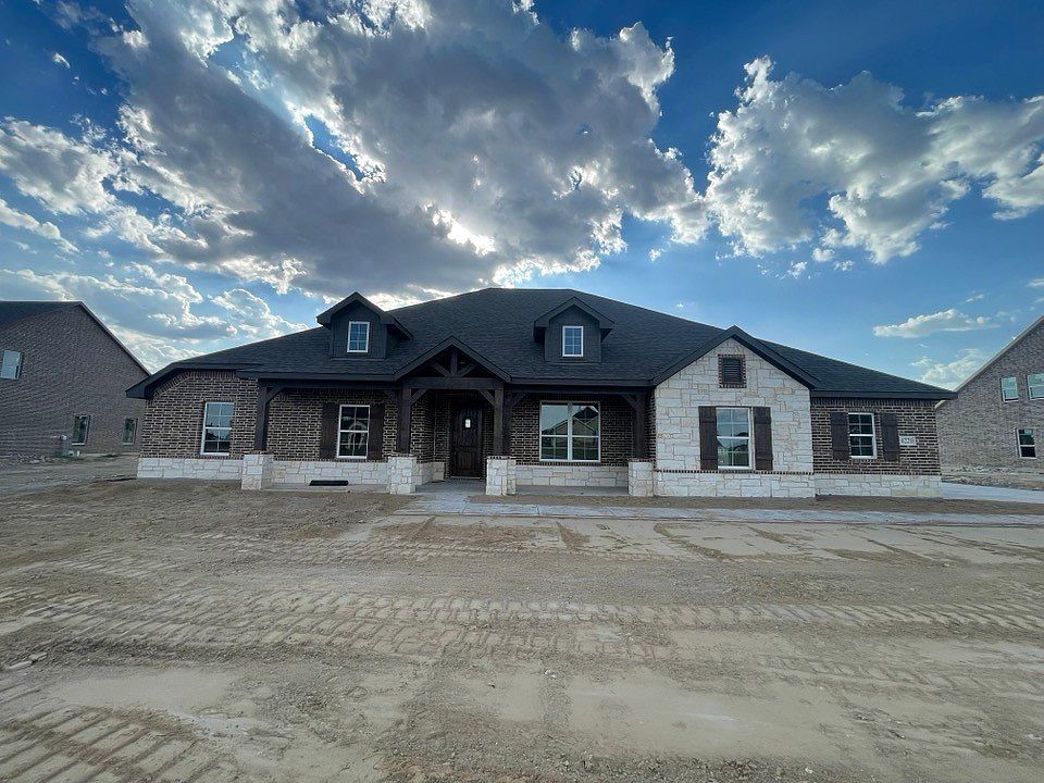 1st image of 4220 Sanger Meadow Dr