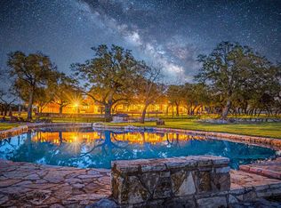 334 Private Ln, Llano, TX 78643