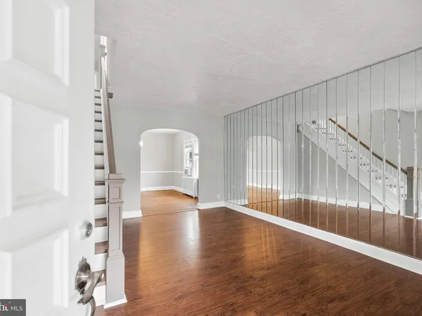 3700 Woodridge Rd, Baltimore, MD 21229