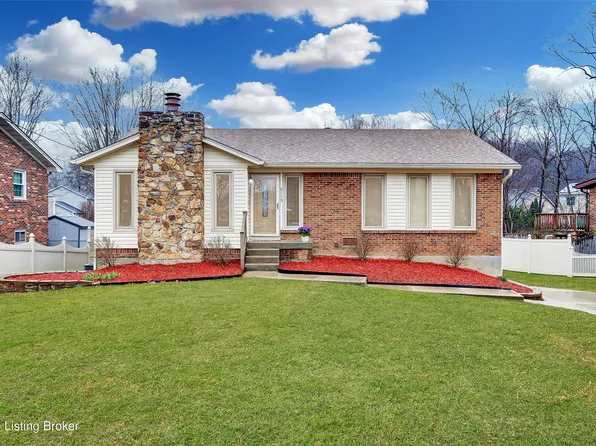 9113 Woodchat Way, Louisville, KY 40272