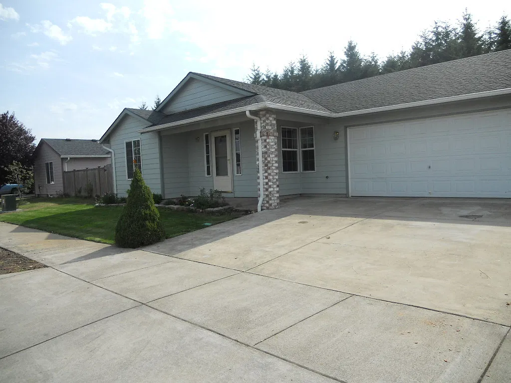 OWN166 — Photo 2