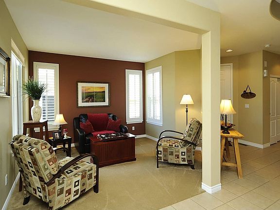 E  Formal Living Room