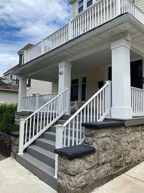 163 Norwalk Ave — Photo 3