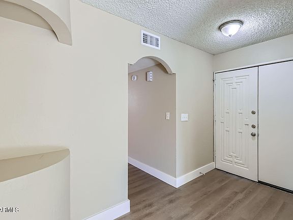 5th image of 7201 W CATALINA Drive