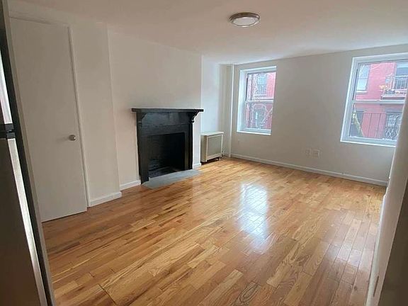 5th image of 48 W 8th St #4B