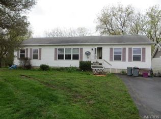1194 Ladue Rd, Brockport, NY 14420