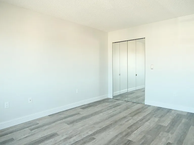 10 N Wood Ave #419 — Photo 11