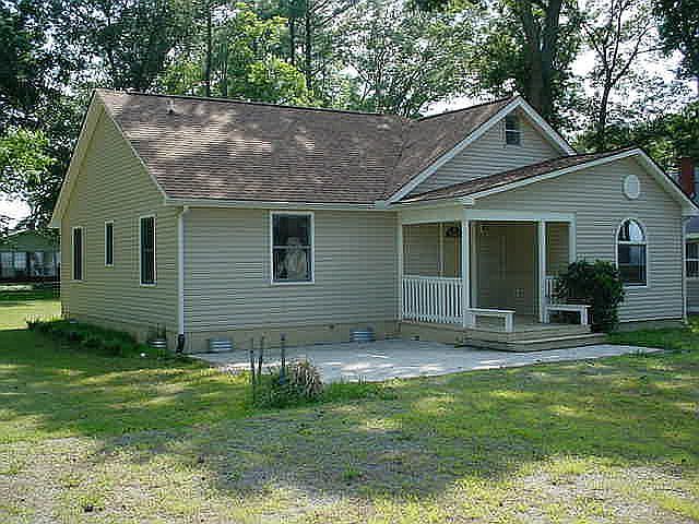 1st image of 54 Popes Creek Ave