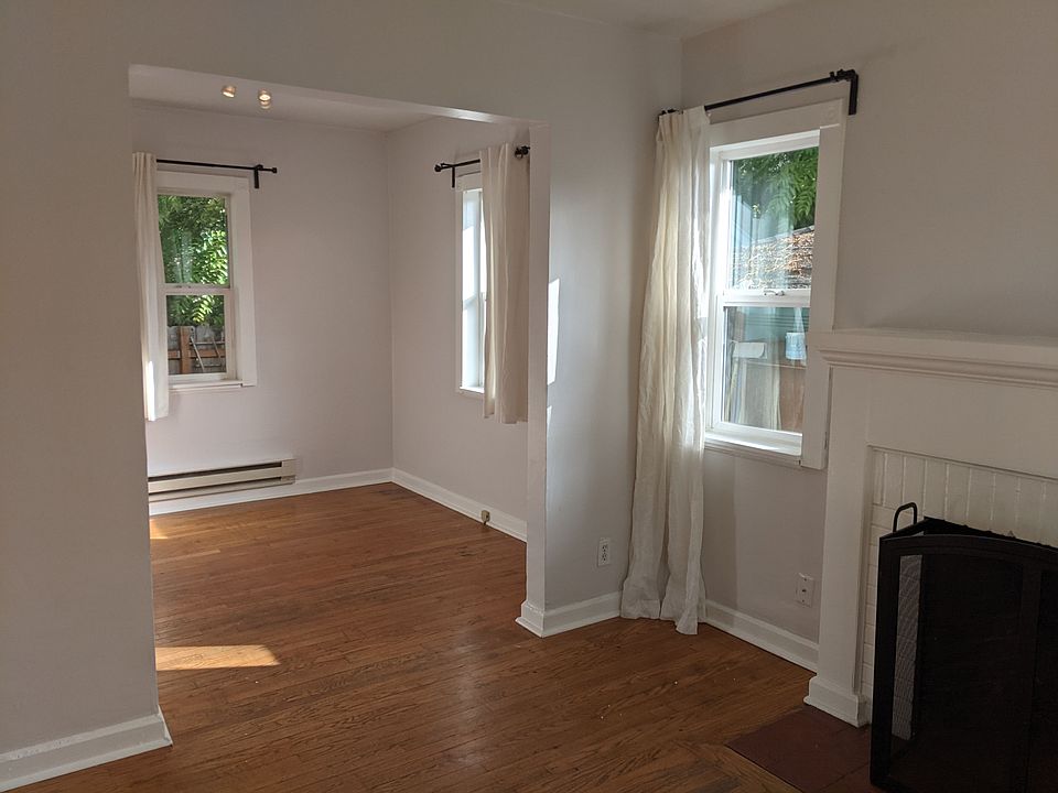 Bright dining or home office area