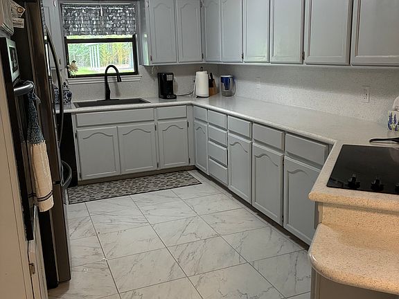 5th image of 131 Laumaia Ln