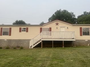 5629 Buzzard Creek Rd, Cedar Hill, TN 37032