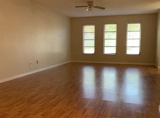 927 SE 24th St, Cape Coral, FL 33990