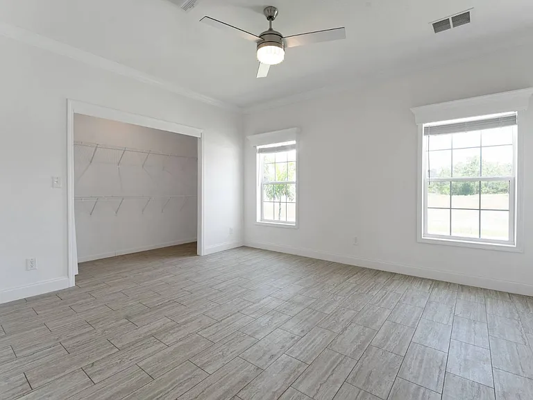 3109 Walden Shores Loop #219 — Photo 3