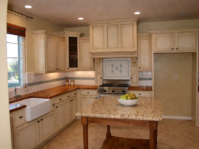 27014 Carmelita Dr — Photo 11