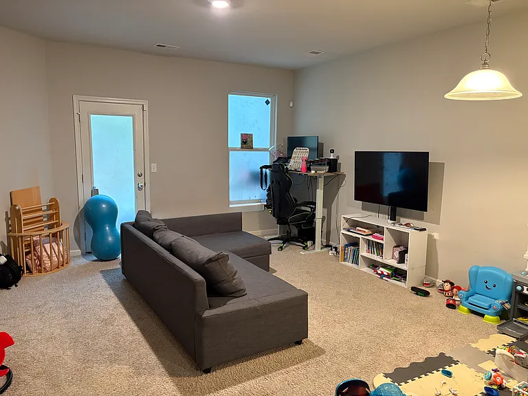 2496 Piering Dr — Photo 12
