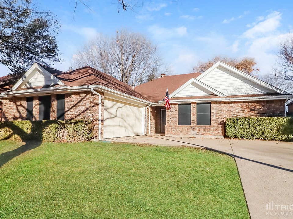 1st image of 2418 Warrington Dr