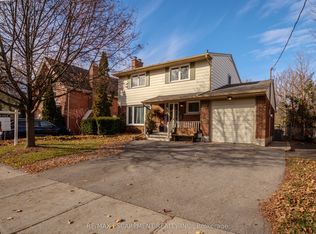 10 Alexander St, Brampton, ON L6V1H6