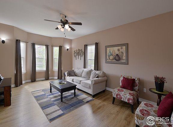 5th image of 1118 Crescent Dr