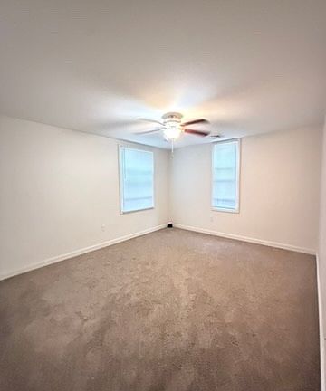 4th image of 18 E Main St #1
