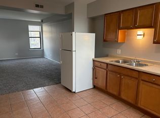 6227 S University Ave #107, Chicago, IL 60637