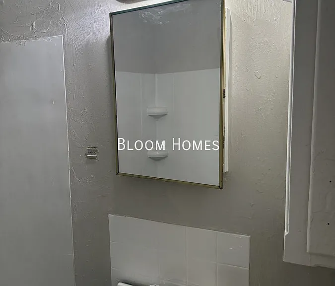 4708 N Central Rd #2 — Photo 7