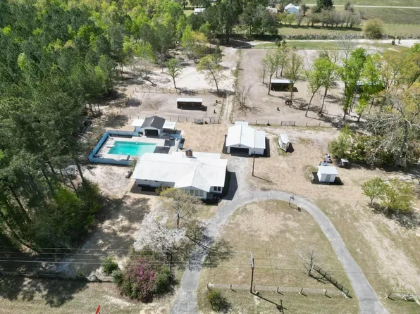 142 Hopewell Rd, North, SC 29112