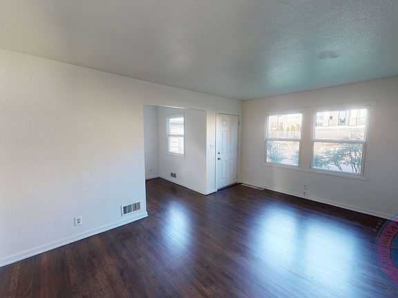 4th image of 1214 & 1216 NE Prescott St #1214