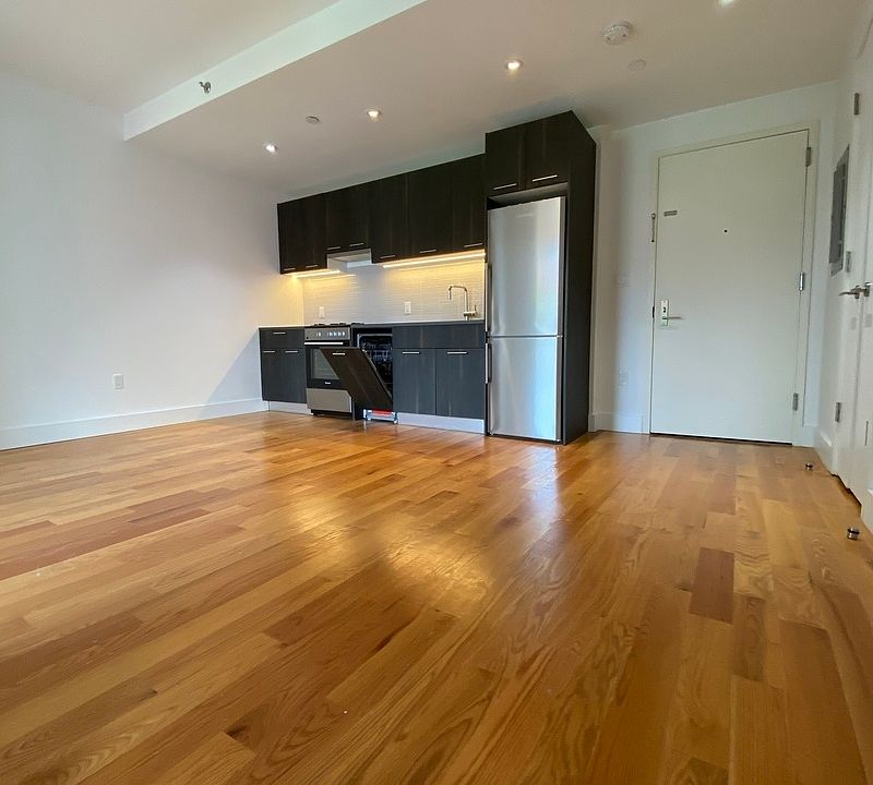 1st image of 159 Meserole St #403A