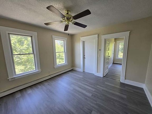3rd image of 192 North St #3F