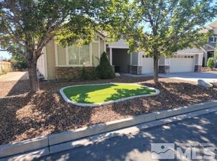 171 Saint Albans Pl, Carson City, NV 89703