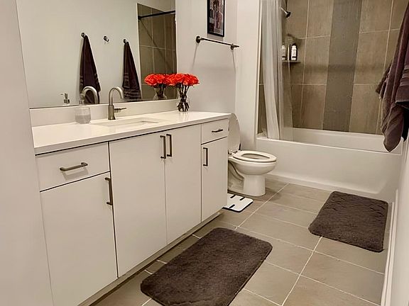 Bathroom (Furnished)