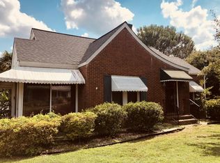 1515 Hanover Rd, Burlington, NC 27217