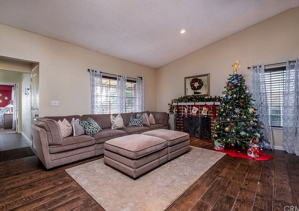 1st image of 12595 Sunnymeadows Dr