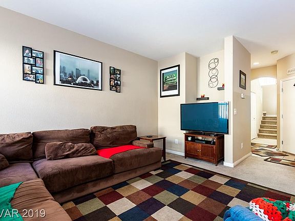 5th image of 8448 Viansa Loma Ave