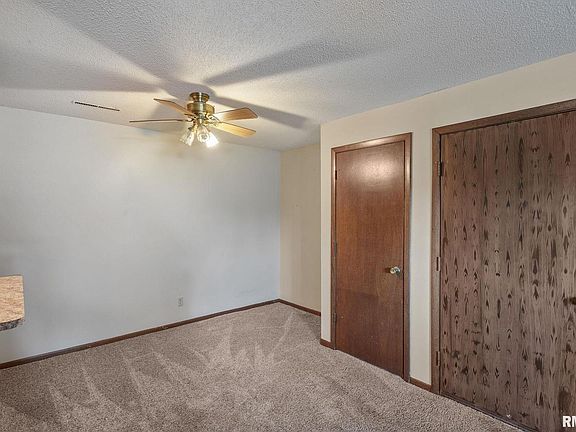 5th image of 4055 31st St