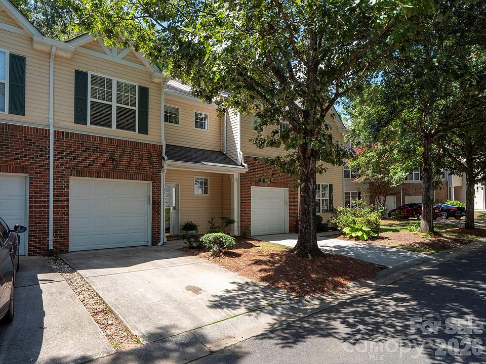 1st image of 10747 Essex Hall Dr