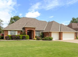 3929 Rockwood Rd, Enid, OK 73703