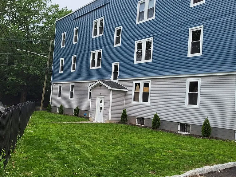 178 Union Ave — Photo 15