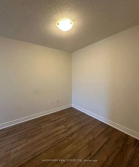 2940 Whites Rd — Photo 13
