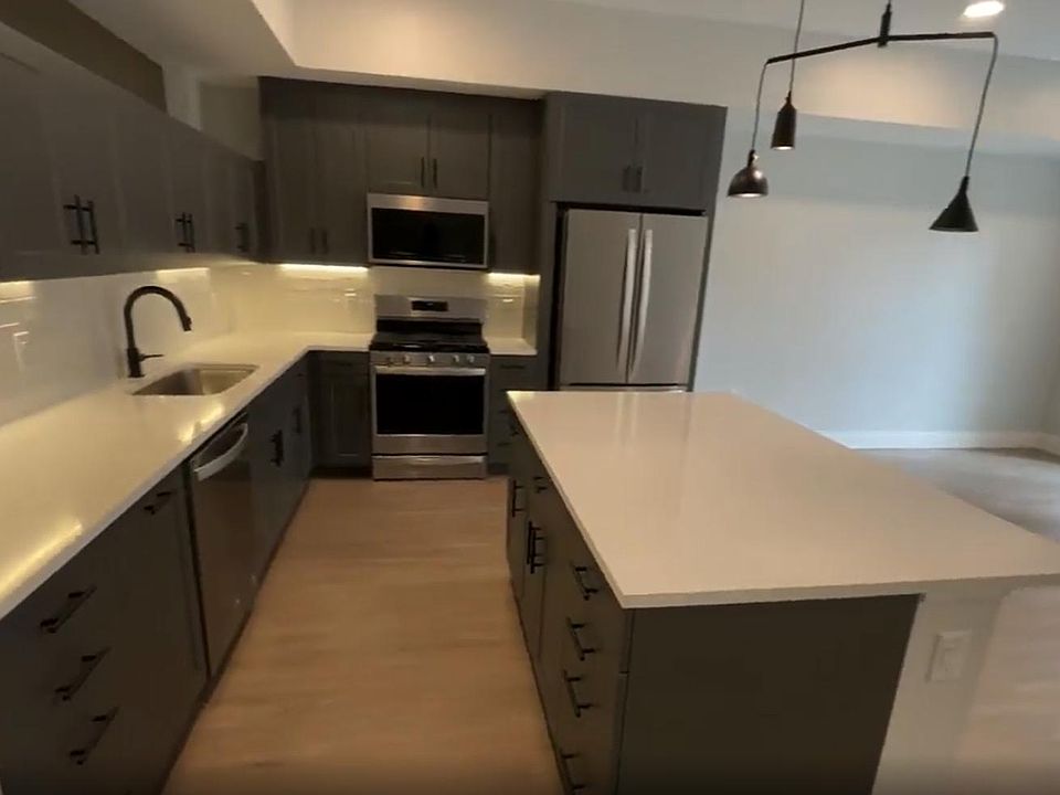 1st image of 1801 Market St #522