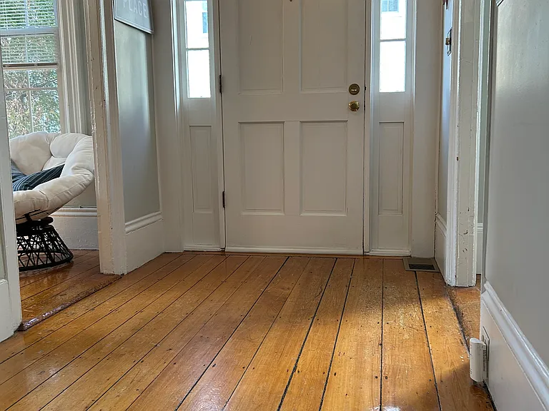 6 Salem Street Ave — Photo 8