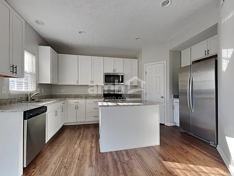 5212 Man O War Dr — Photo 3