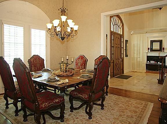 4th image of 5108 Glenview Ct