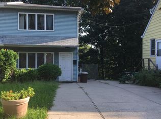 51 Portland Pl, Staten Island, NY 10301