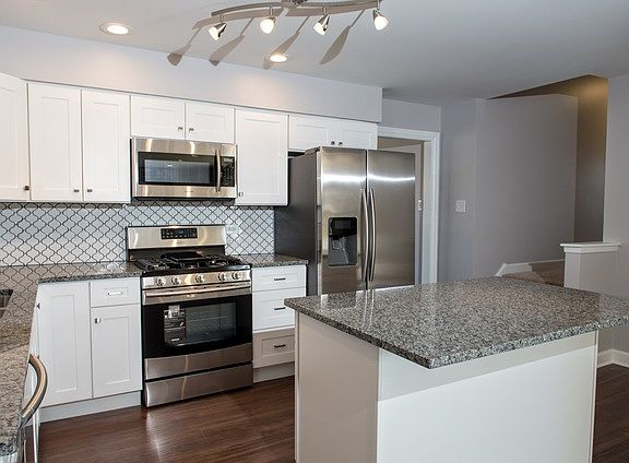 4th image of 19601 Lake Lynwood Dr