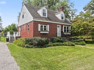 3221 Meadow Ln, Harrisburg, PA 17109