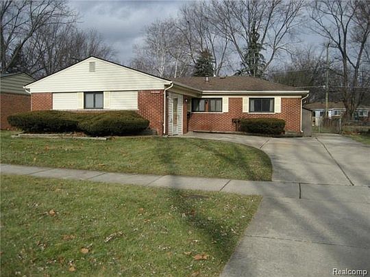 1st image of 30200 Fink Ave