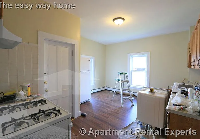 61 Bishop Allen Dr #5 — Photo 13